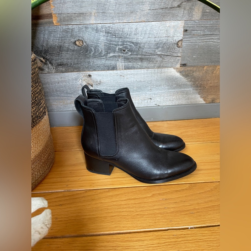 Rag & Bone Walker Chelsea Boot Black Leather Ankle Boot Size 38